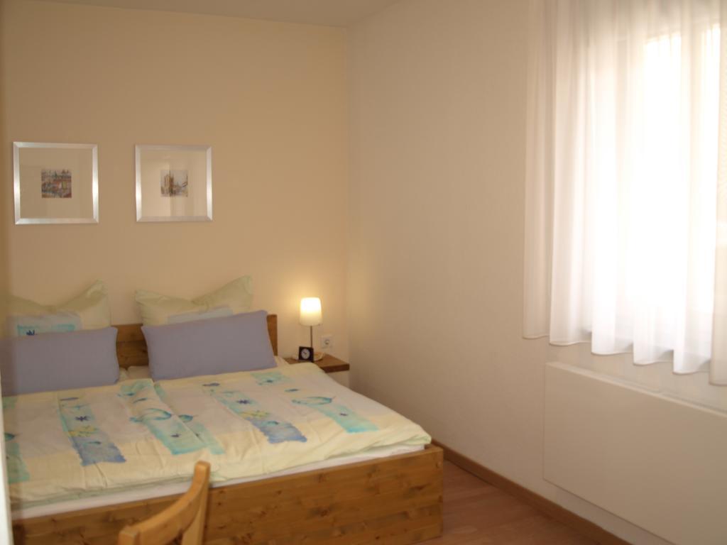 Gaestehaus In Der Gotthardtstrasse Ерфурт Екстериор снимка